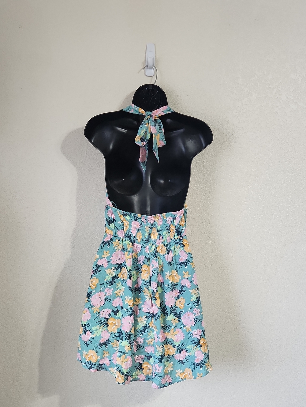 New Wild Fable Green Floral Smocked Halter Dress Size Small - Picture 5 of 10